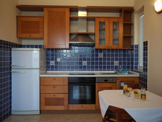 Studio Apartmani Bijeli Delfin Biograd Na Moru Luaran gambar